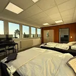 Apartment Uhf